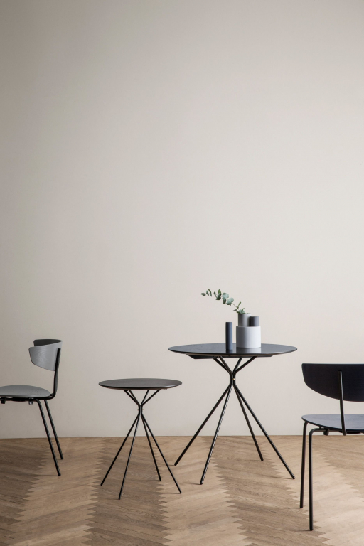 Ferm Living Herman stoel zwart, zwart onderstel