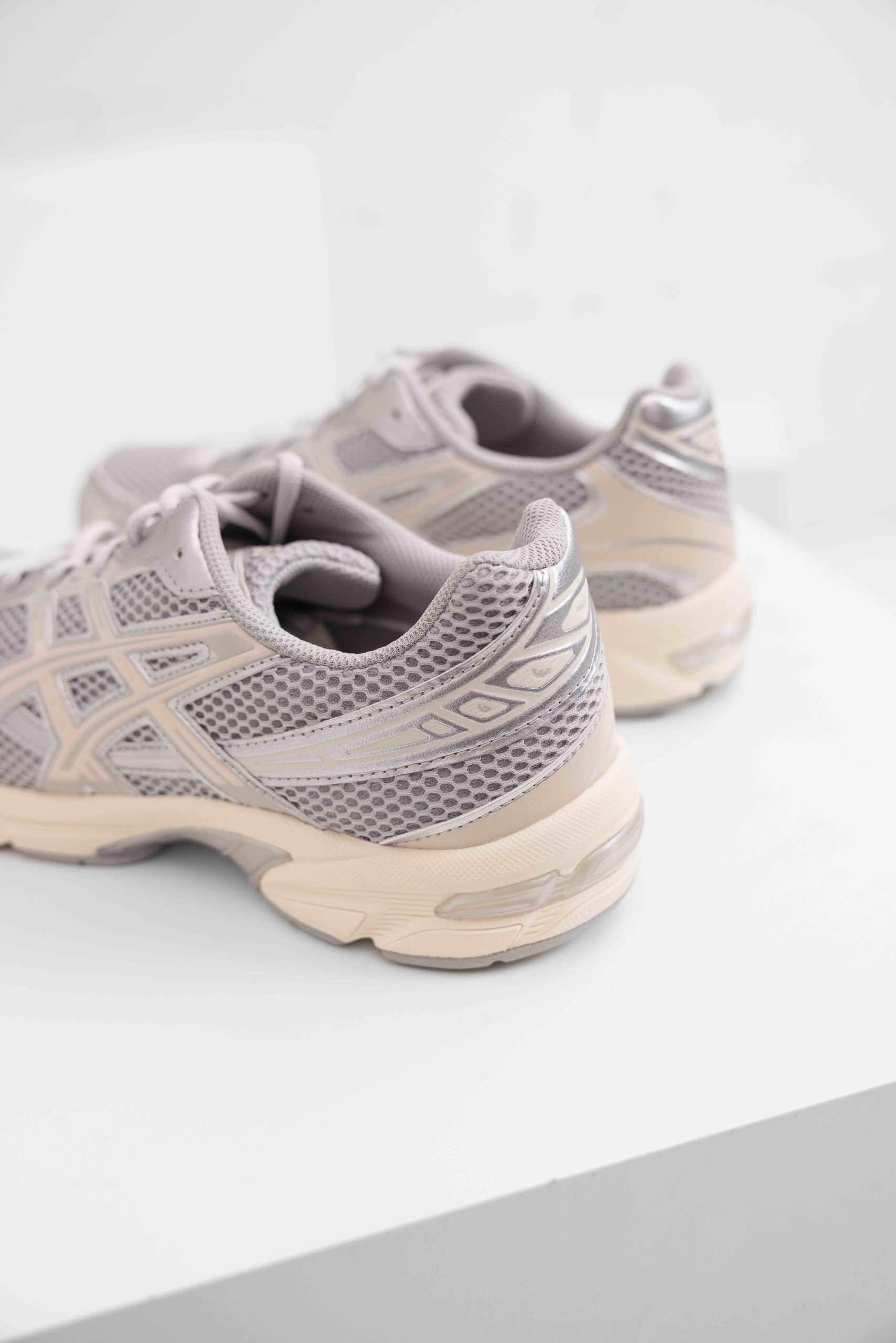 Asics Gel-1130 Sneakers Unisex Grijs/Beige