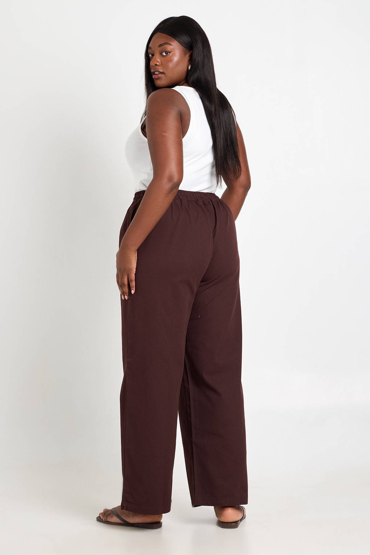 boohoo Pantalon Large En Chambray Avec Taille Élastiquée Grande Taille