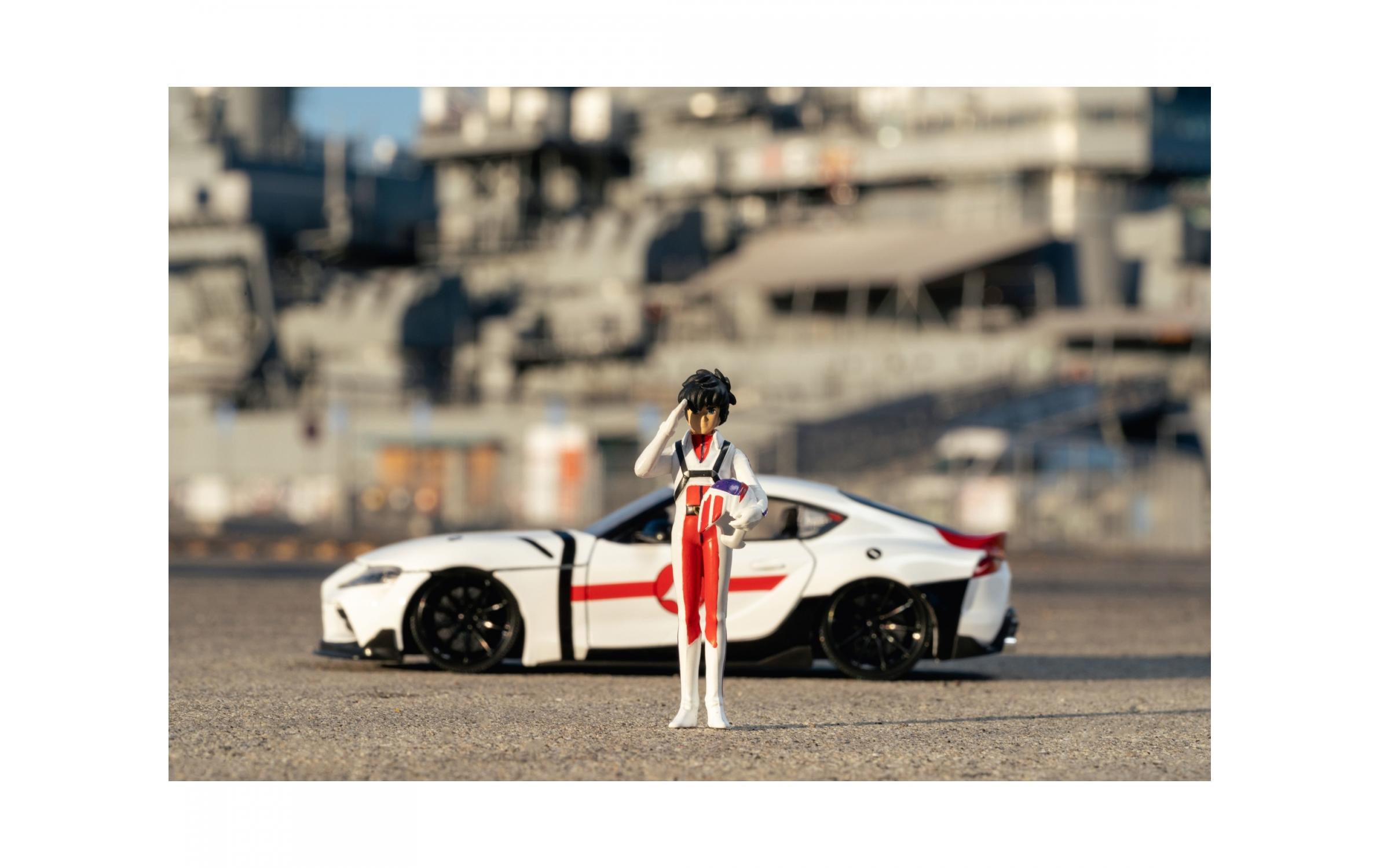 Toyota Supra MK5 Robotech R. Hunter 1:24R. Hunter aus der Robotech Anime Serie mit 2020 Toyota Supra Modellauto