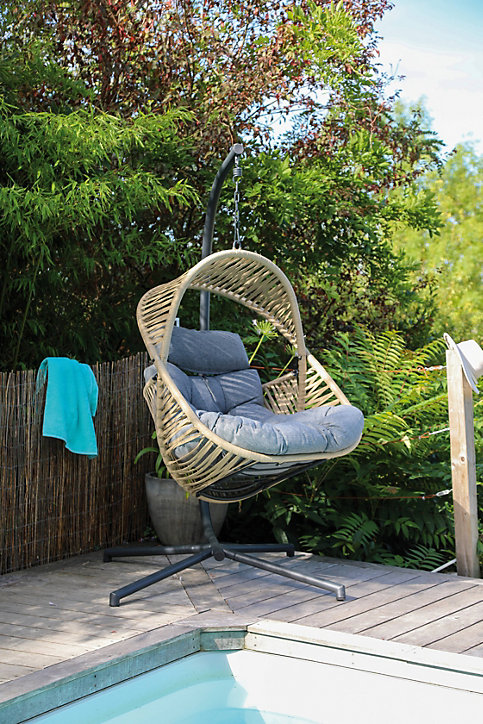Fauteuil suspendu banana leaf en acier assise tressée