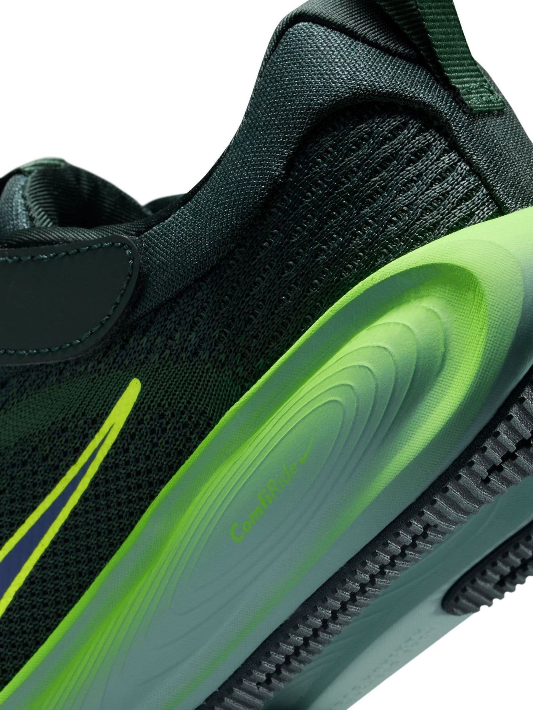 Seaweed Green - Nike Junior Stellar Ride Trainers