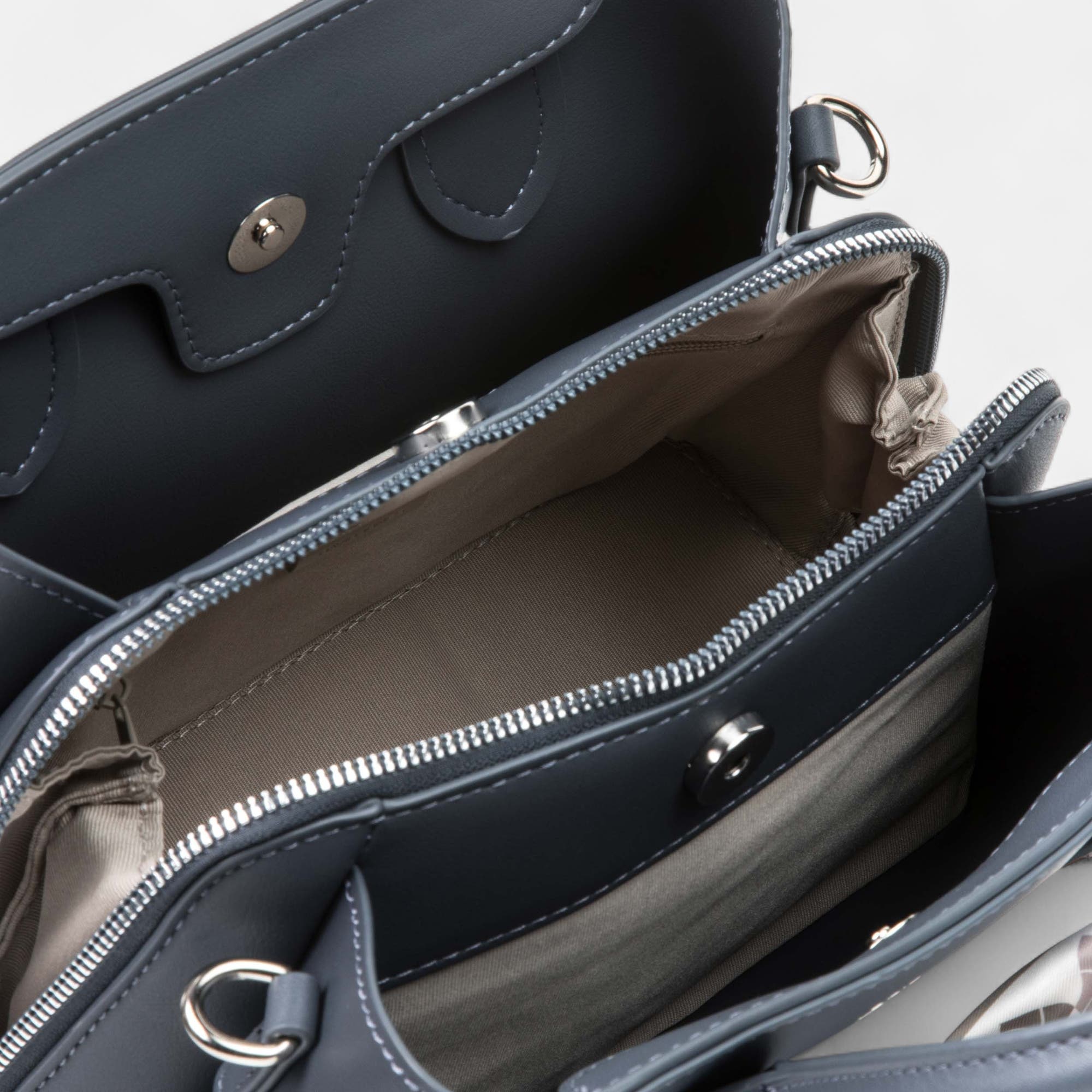 Sac à main bleu