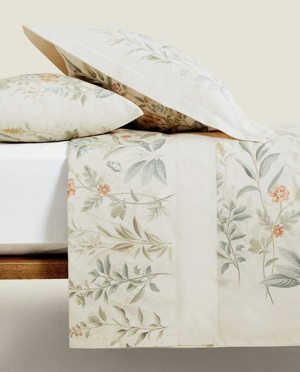 CAPA DE EDREDOM COM ESTAMPA FLORAL
