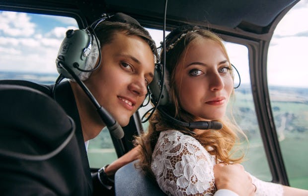 Hochzeits-Rundflug in Weiden in der Oberpfalz als Geschenkidee I mydays