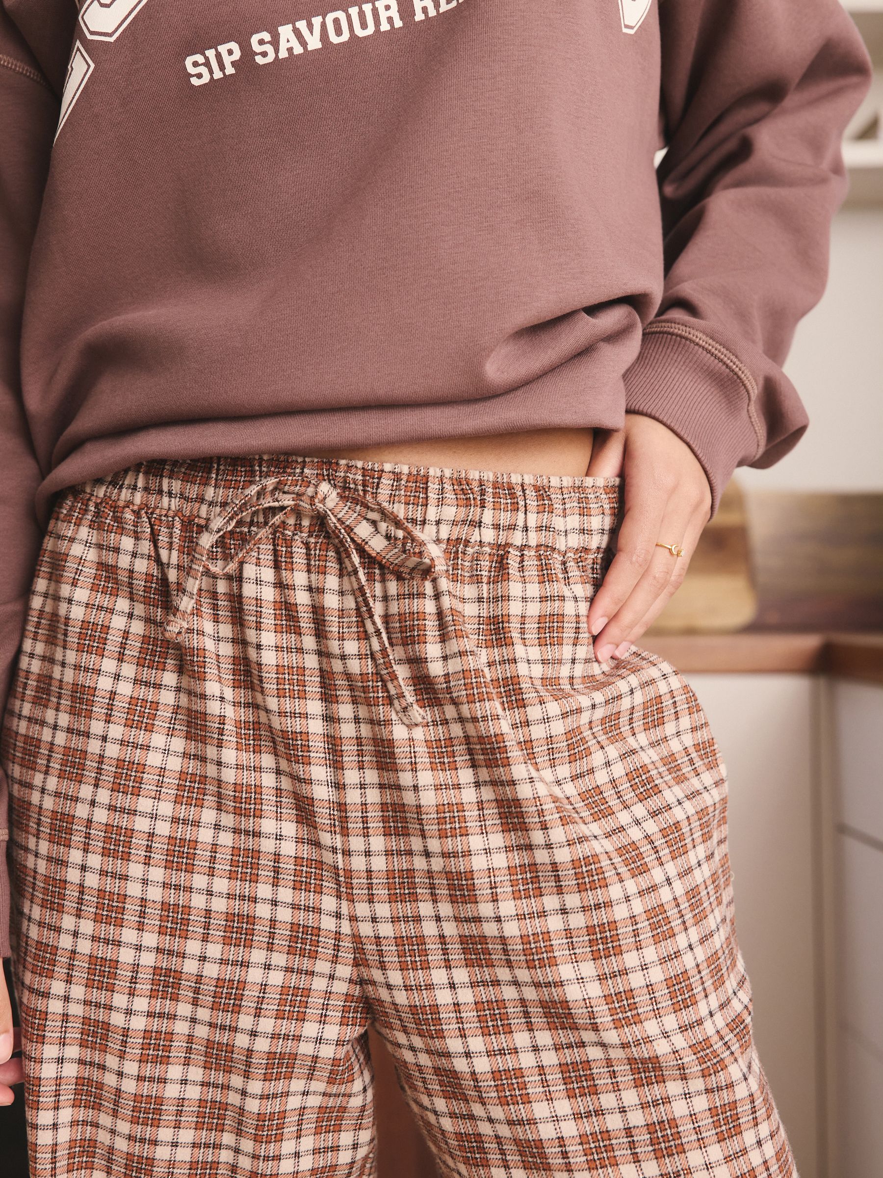Espresso-bruin - Pyjama van sweatshirt en flanel