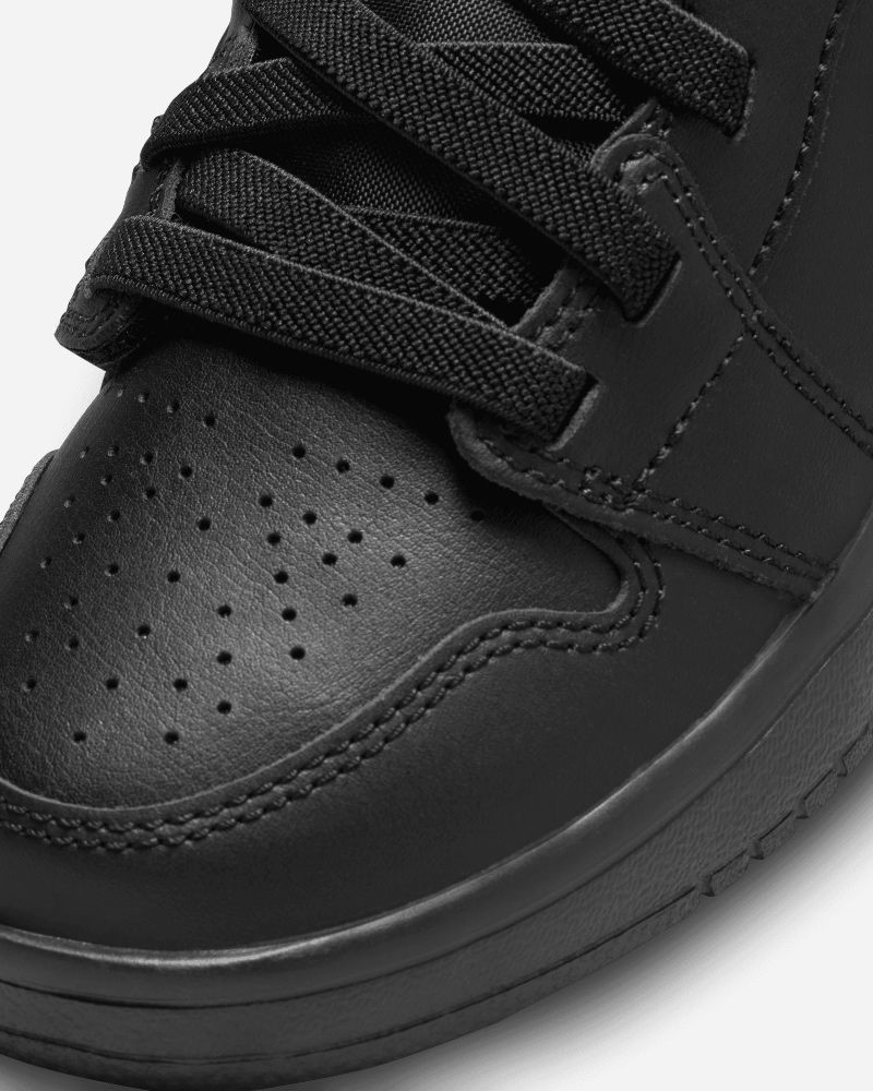 Chaussures Nike Air Jordan 1 Low Noir pour enfant