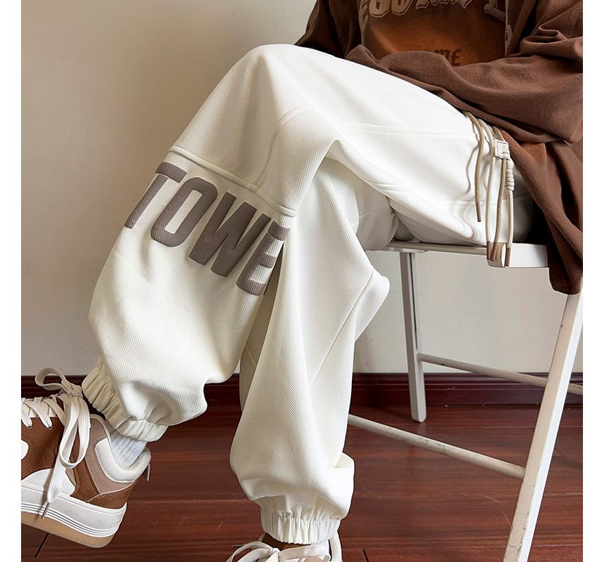 Derbundy - Mid Rise Lettering Sweatpants