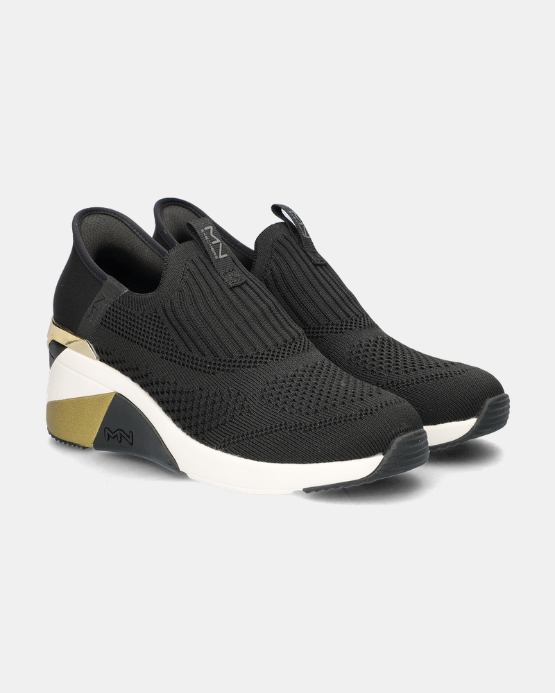 Skechers A - Wedge - Crecent Instapschoenen  - zwart