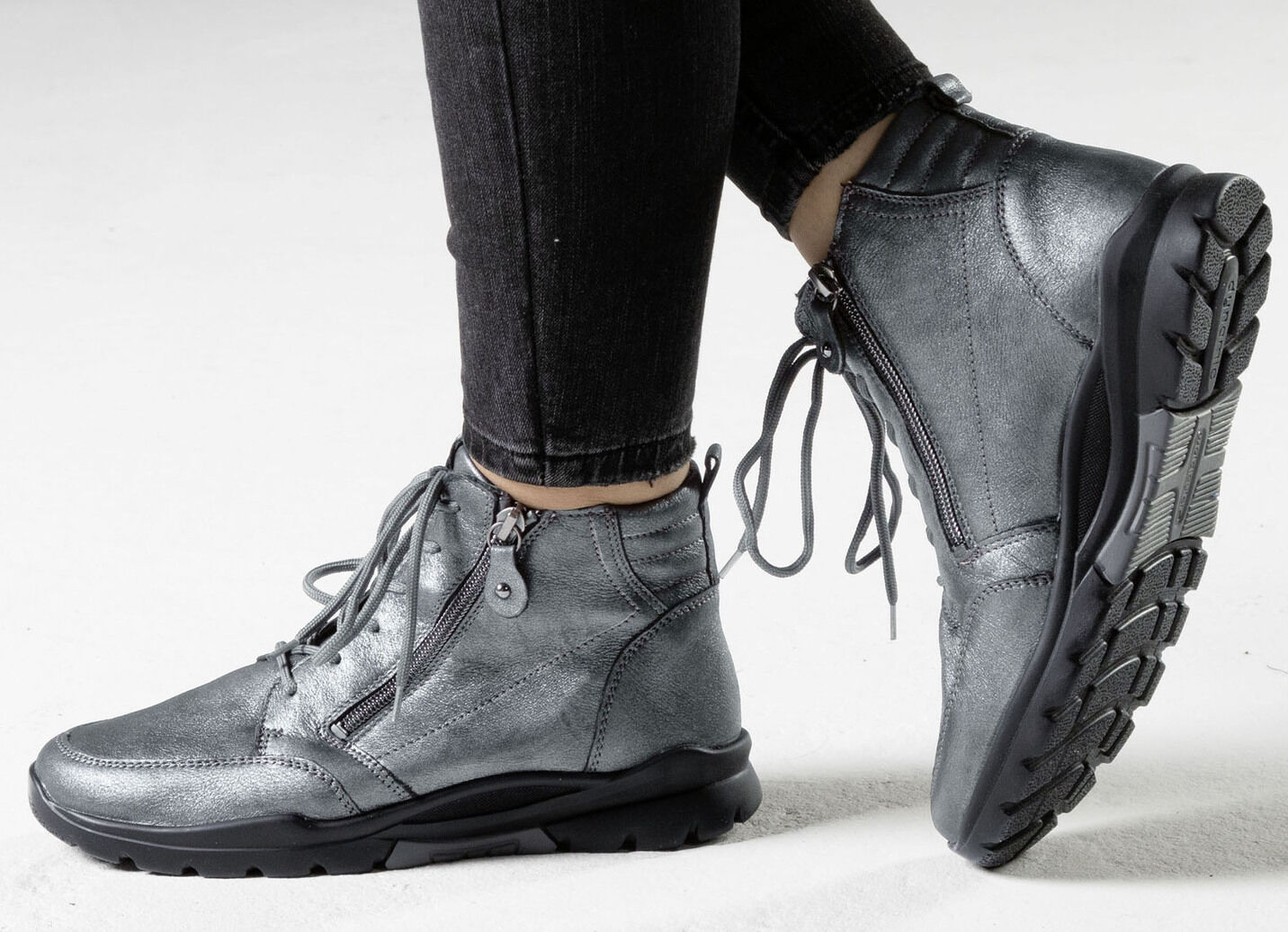 Waldläufer, gefütterte Damen-Stiefeletten, Winterschuhe, Weite H, mit herausnehmbarem Fußbett
