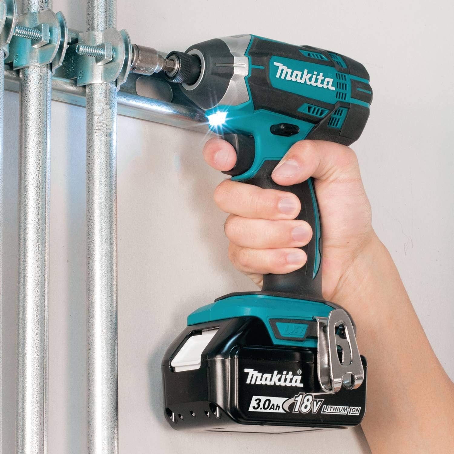 Makita XT614SX1 18V LXT&reg; Lithium-Ion Cordless 6-Pc. Combo Kit (3.0Ah)