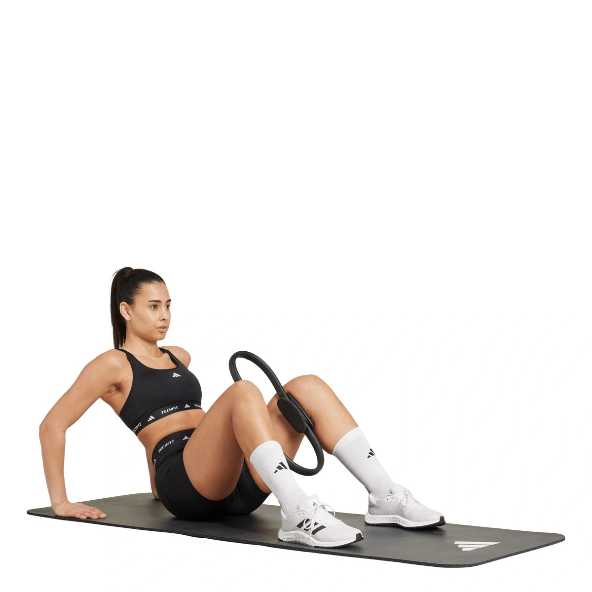 Leggings curtas adidas TechFit