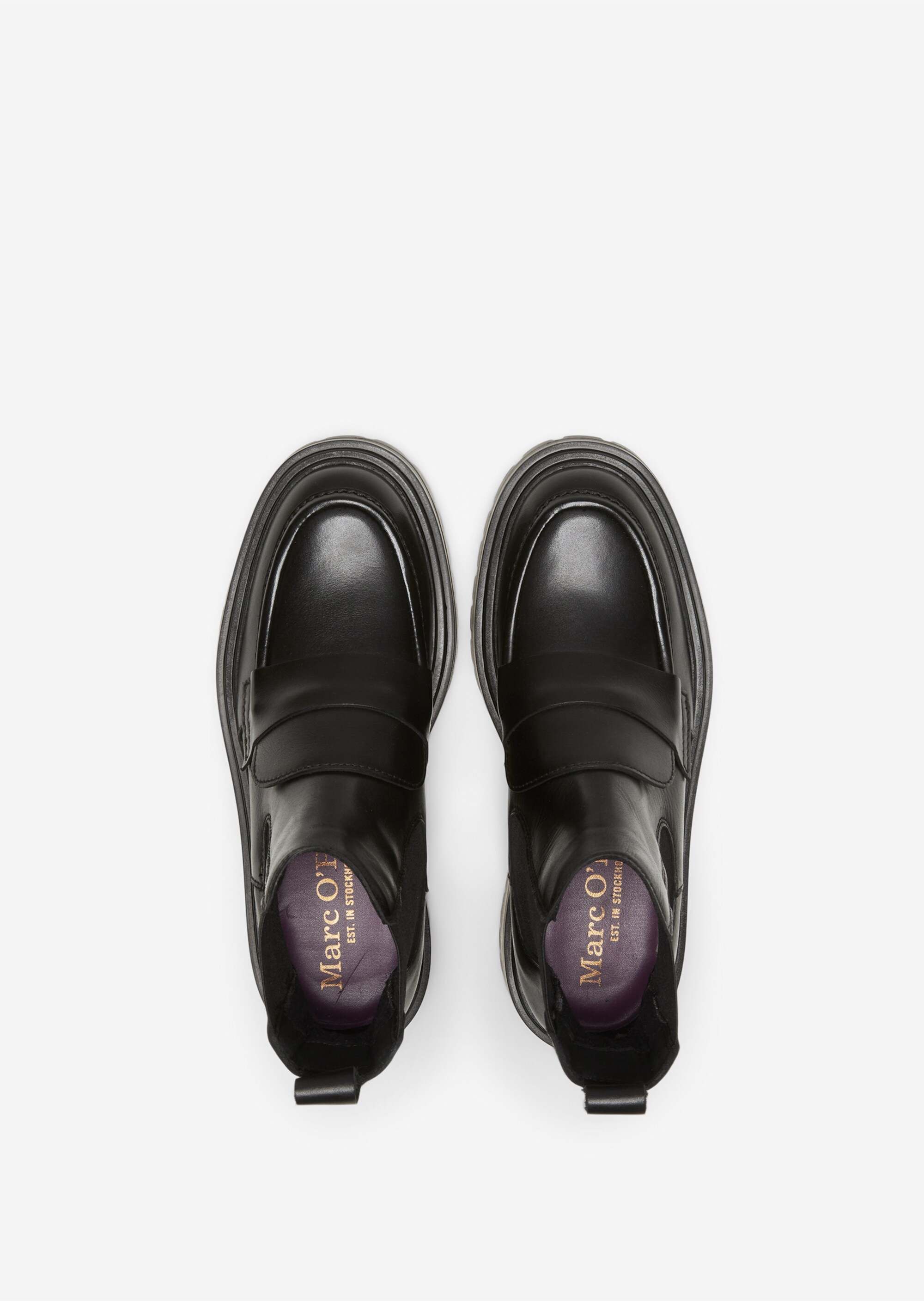 Chelsea-Boot im College Style aus softem Kalbleder