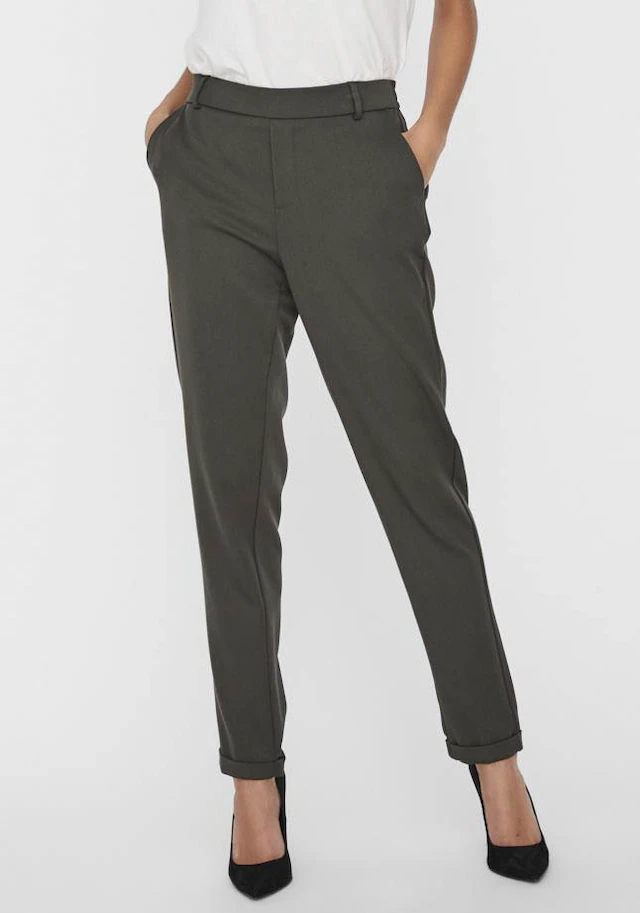 Vero Moda Anzughose »VMMAYA MR LOOSE SOLID PANT NOOS«  knöchelfreie Form mit Saumaufschlag