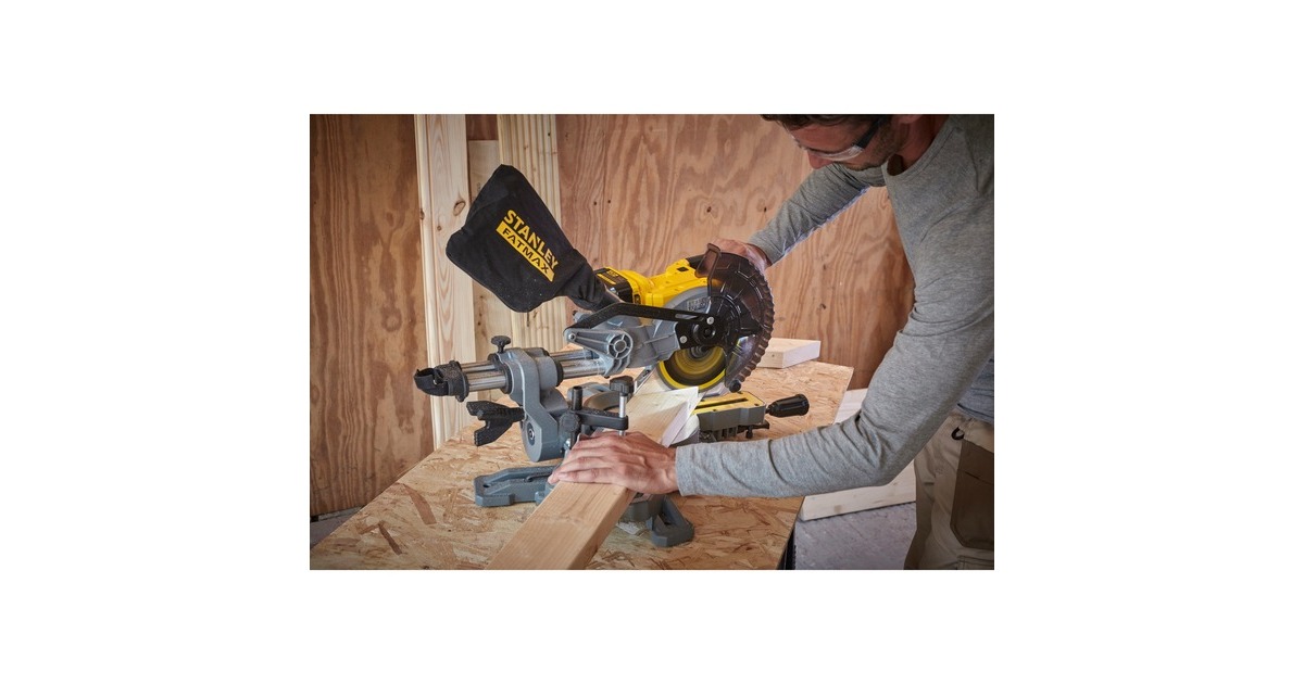 StanleyFATMAX V20 18V 4.0AH 190 mm Afkort- en verstekzaag  (Geel/zwart, Accu (18V, 4.0Ah) en oplader (2A) inbegrepen)