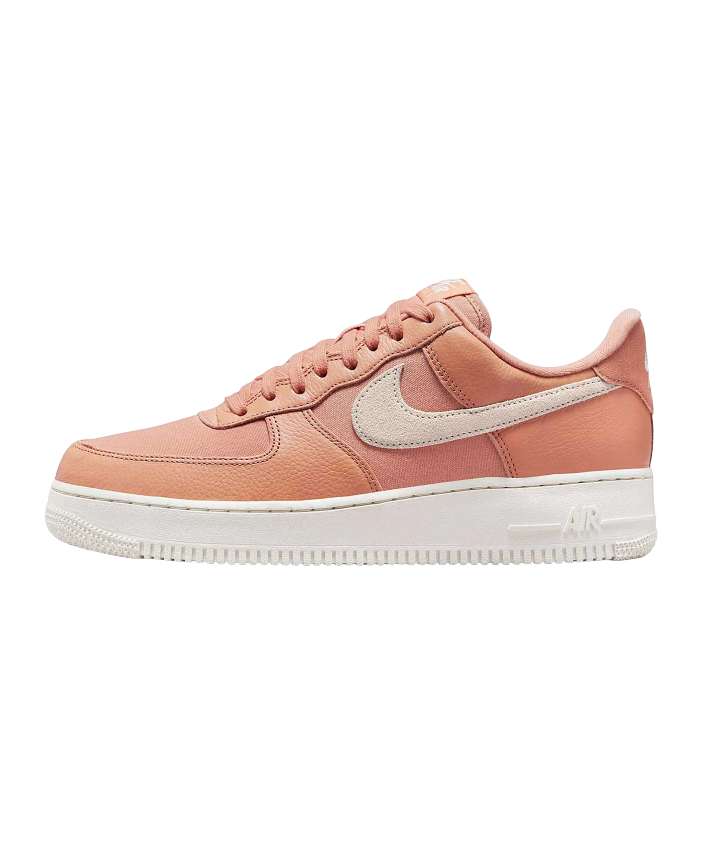 Nike Air Force 1 07 LX Braun F200