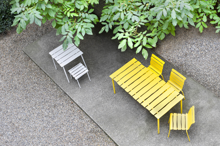Valerie Objects Aligned tuintafel 70x70 off-white