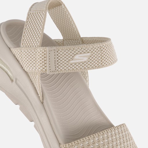 Skechers Go Walk Arch Fit Polished Sandalen beige