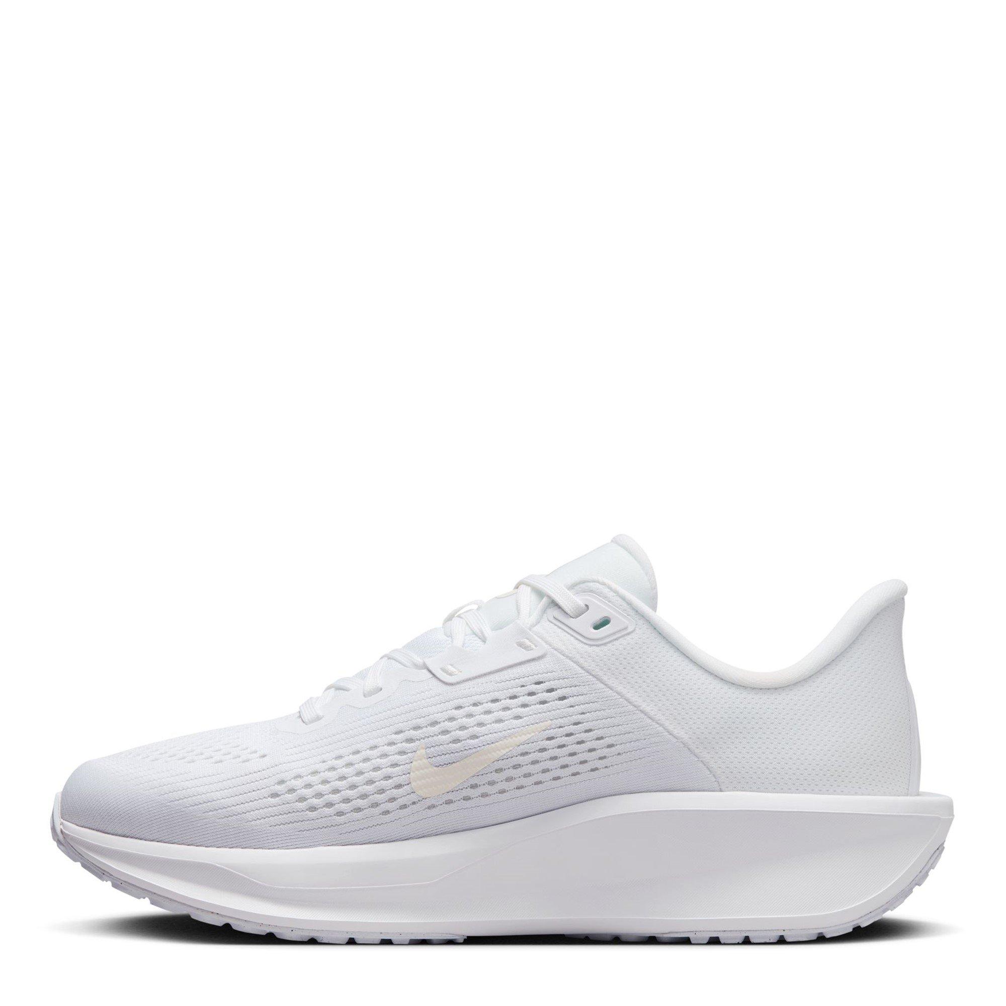 Nike Quest 6 Womens Road Running Shoes