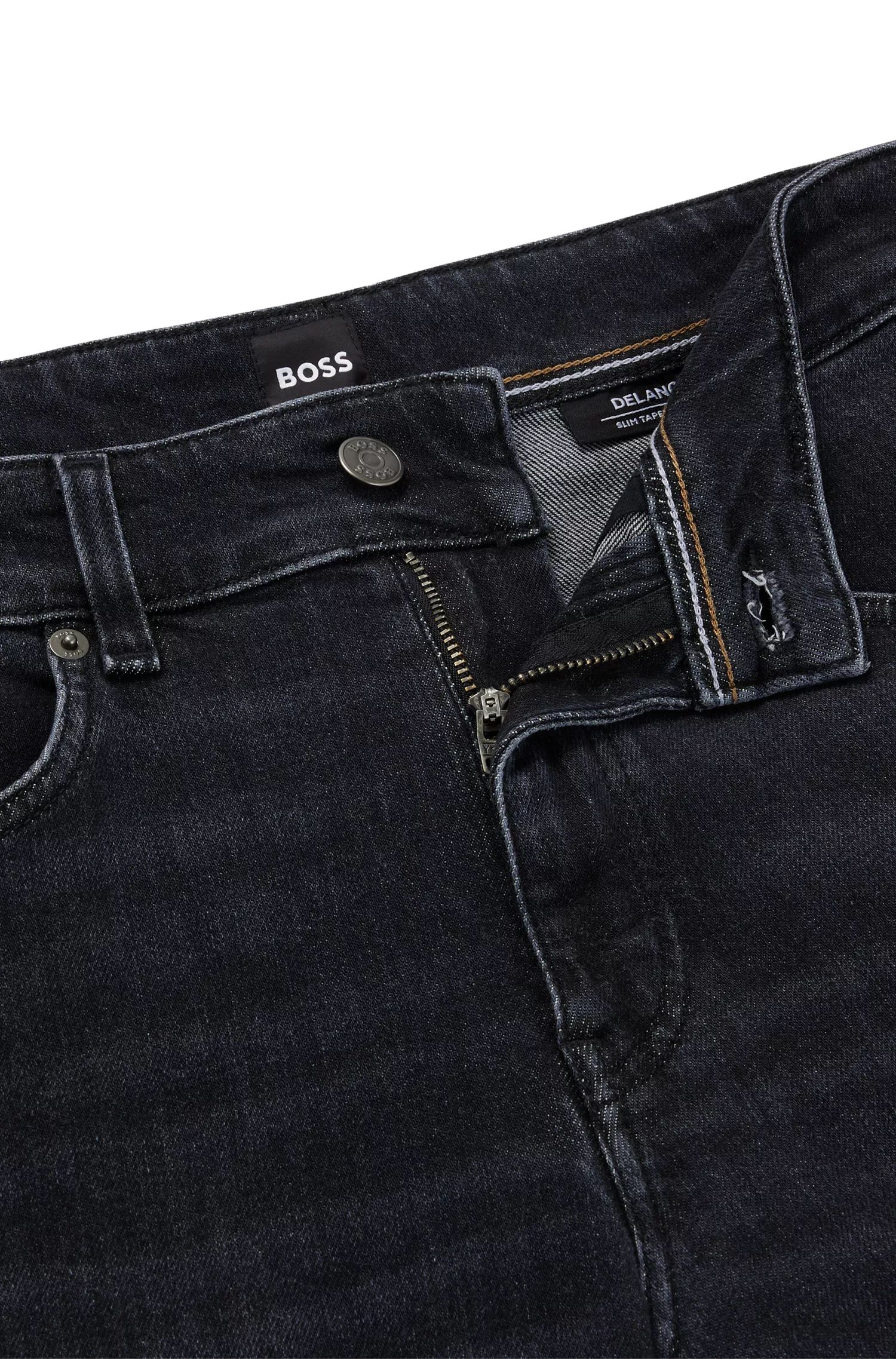 Calça jeans BOSS preta, corte slim, em denim preto lavado com elasticidade confortável.