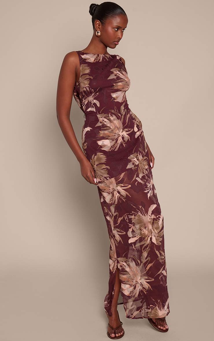 Rouge Bordeaux Robe Longue En Mousseline Dévorée Florale Avec Dos Drapé