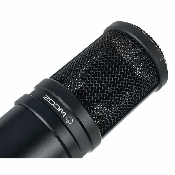 Zoom PodTrak P8 Podcast Mic Set