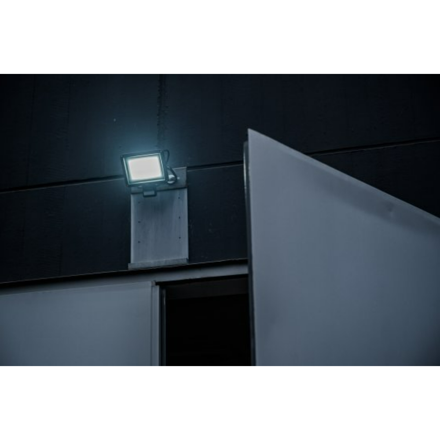 Brennenstuhl JARO 7060 P LED Bouwlamp Met Bewegingsmelder - 5800lm