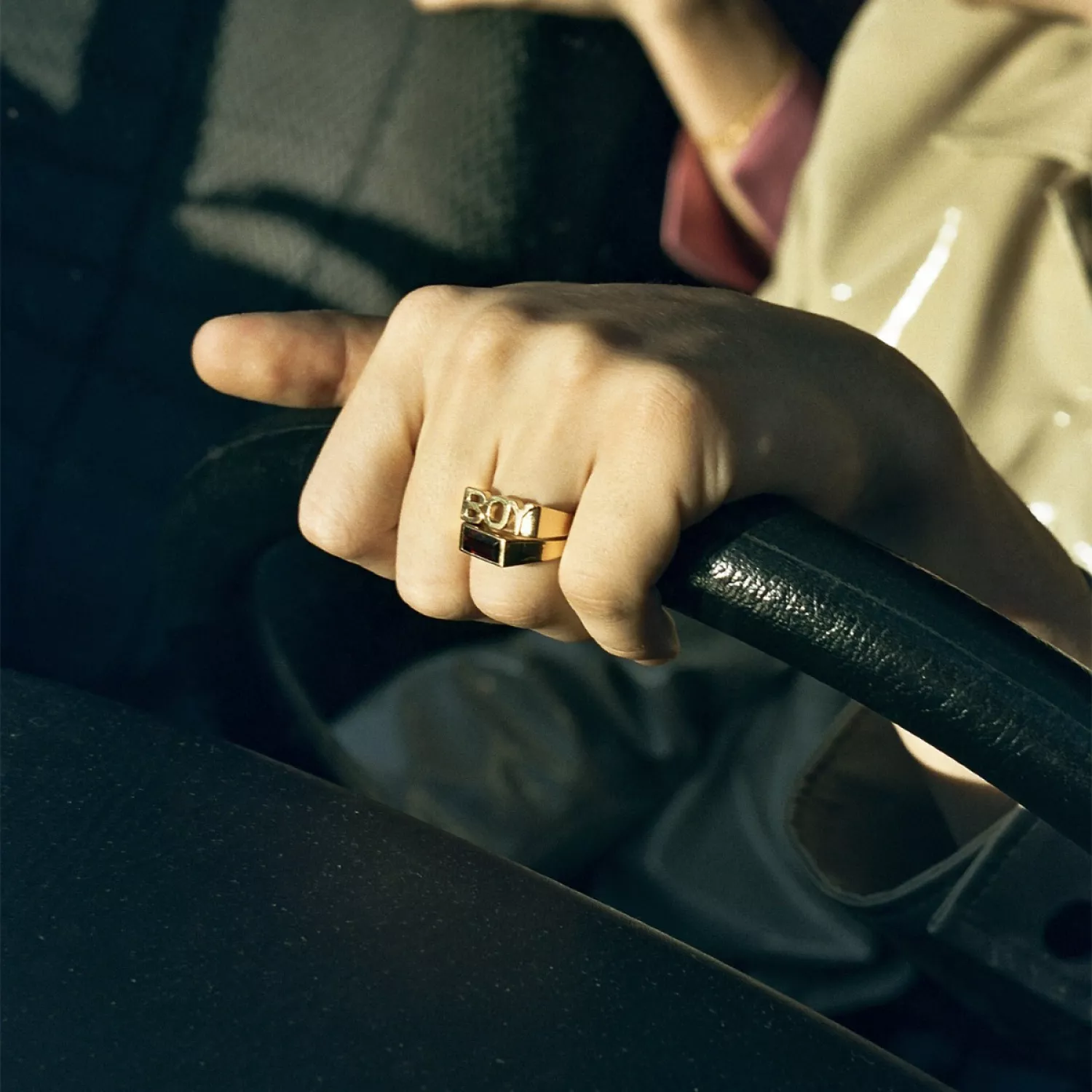 Maria Black Harald Ring 22 kt. Forgyldt Sølv 500430YG-BLUE