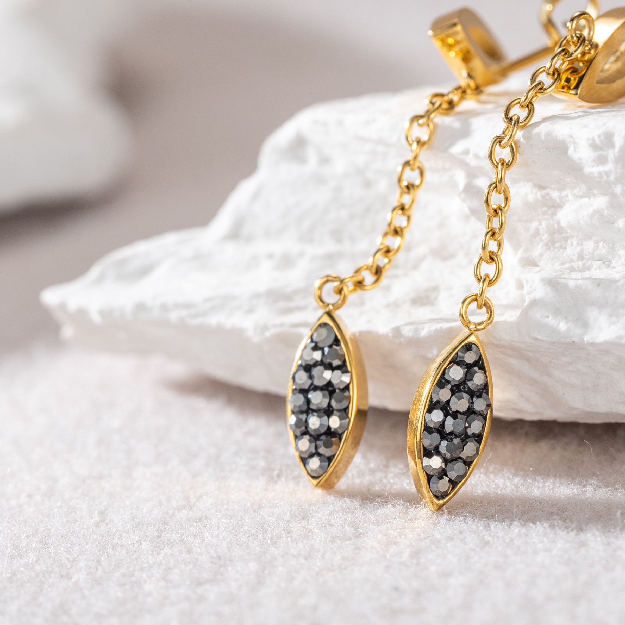 Firetti Paar Ohrstecker »Schmuck Geschenk Edelstahl Ohrschmuck Ohrringe Oval Drop« mit Zirkonia (synth.)