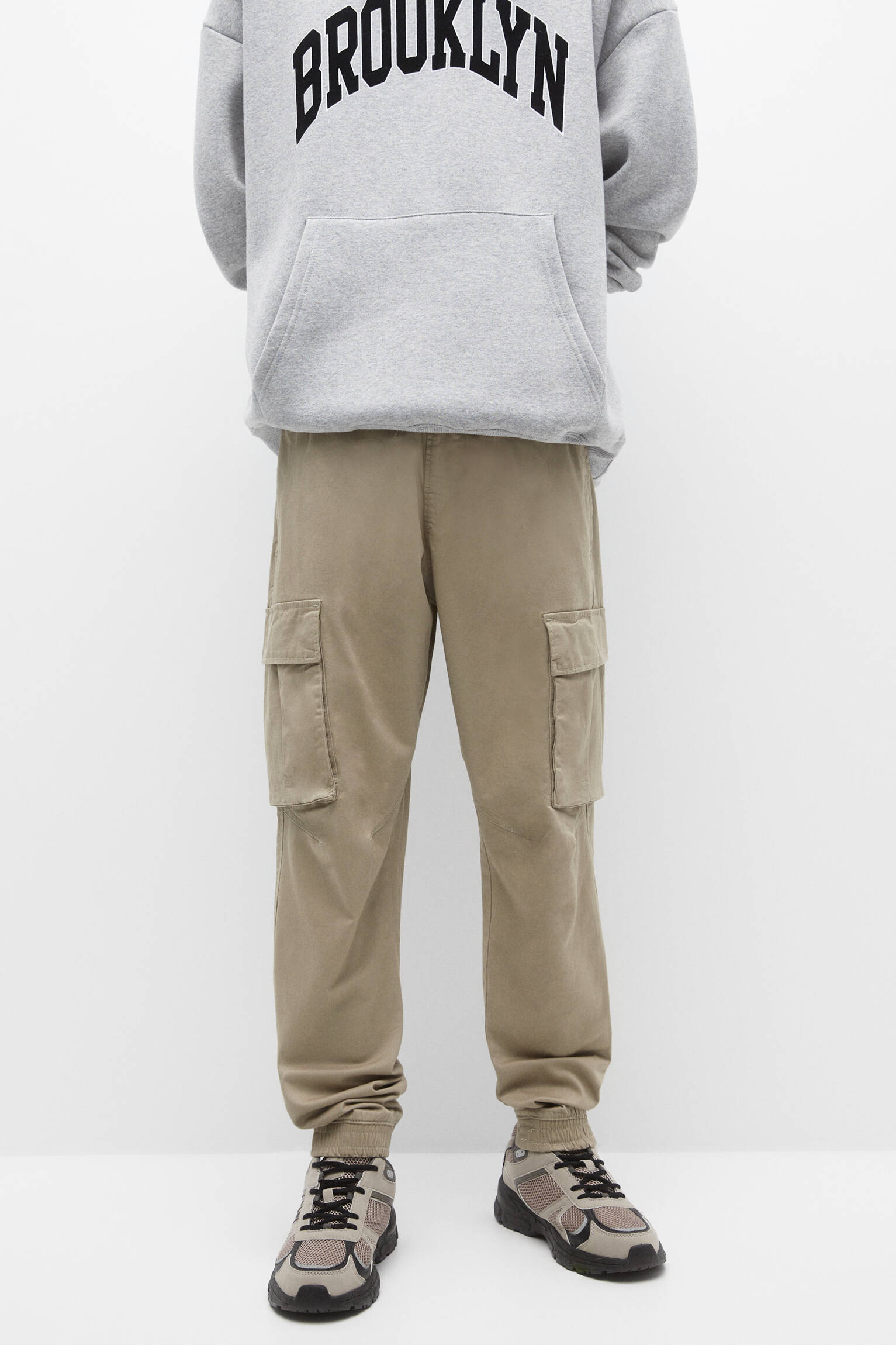 Calça jogger cargo básica - bege