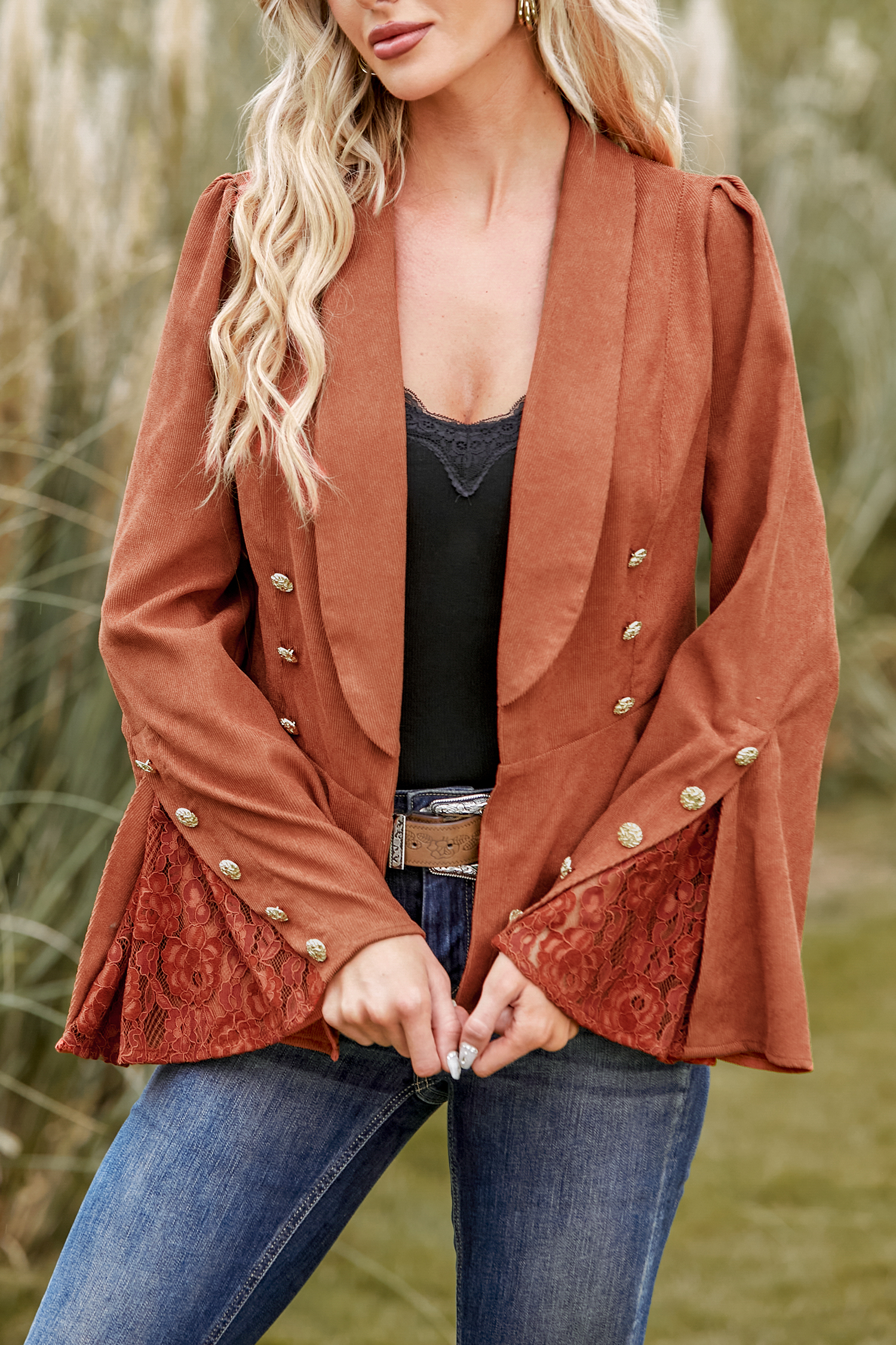 Blazer à boutons en dentelle contrastée brun
