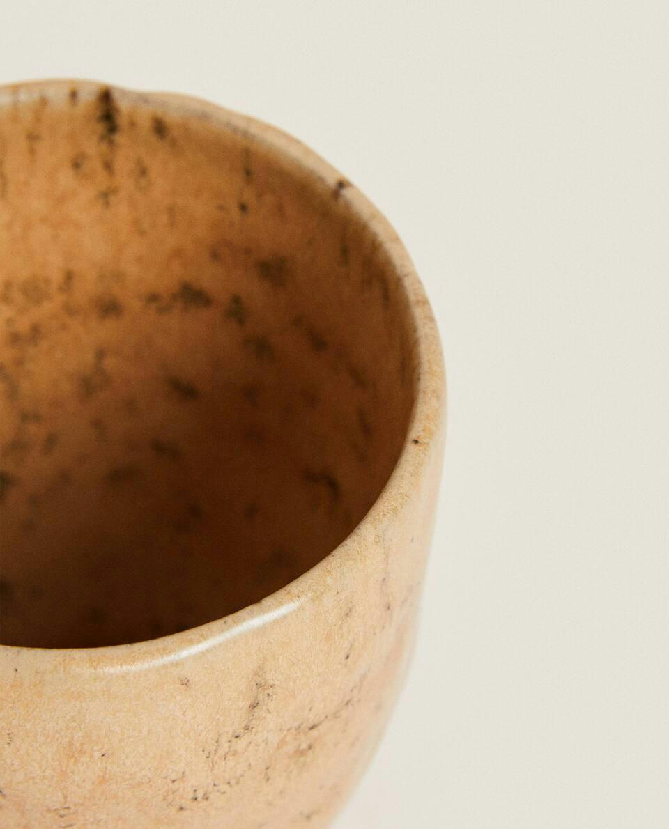 XÍCARA DE TERRACOTA