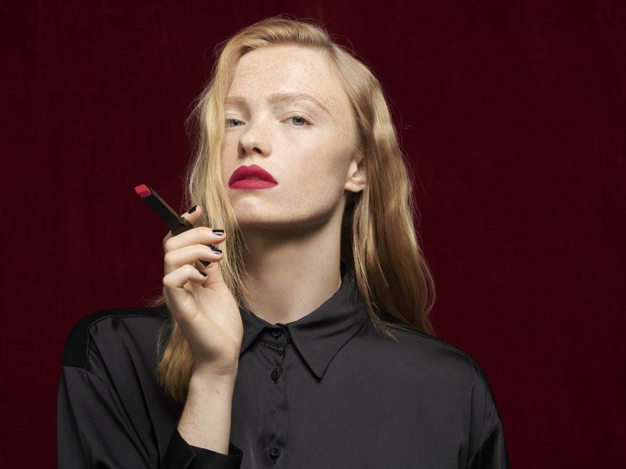 Yves Saint Laurent The Slim Velvet Radical Lipstick 21 2g