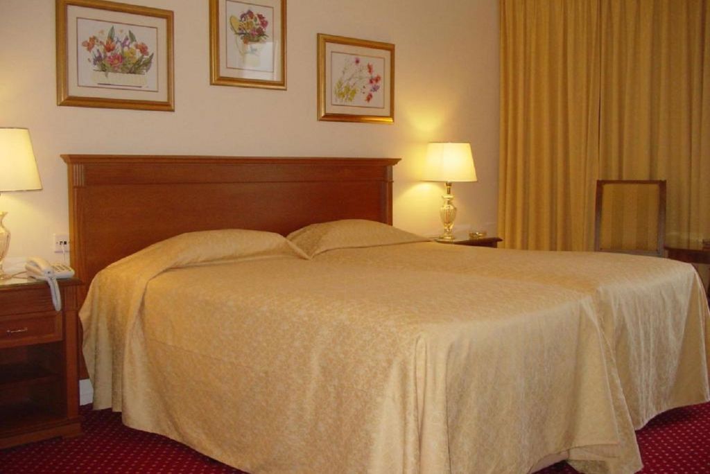 Cavalieri Hotel Logies en ontbijt - Hotel