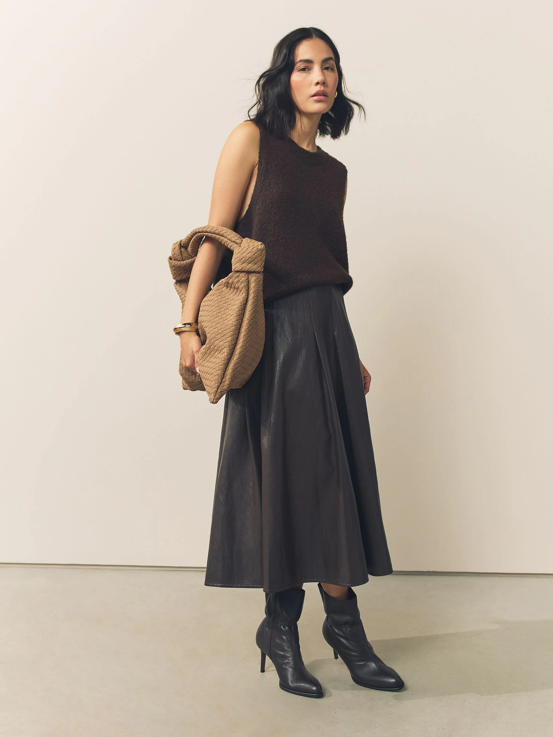 Lichtbruin - Faux Suede Weave Shoulder Bag