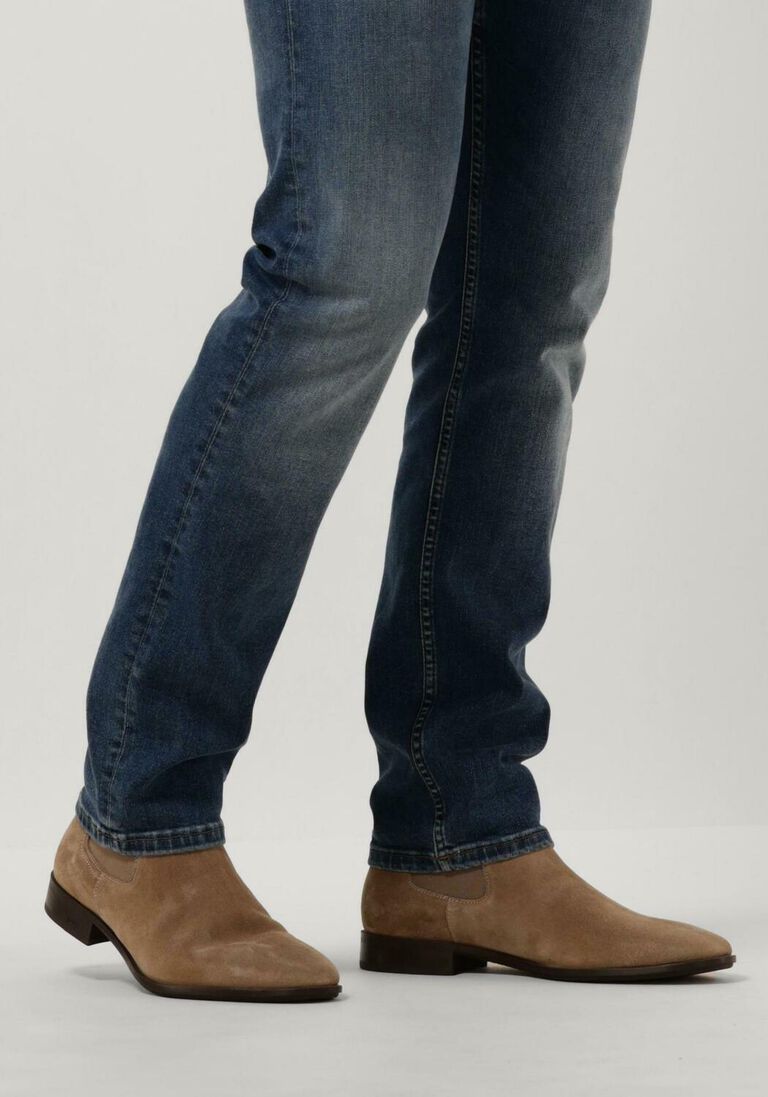 BOSS beige boss chelsea boots colby