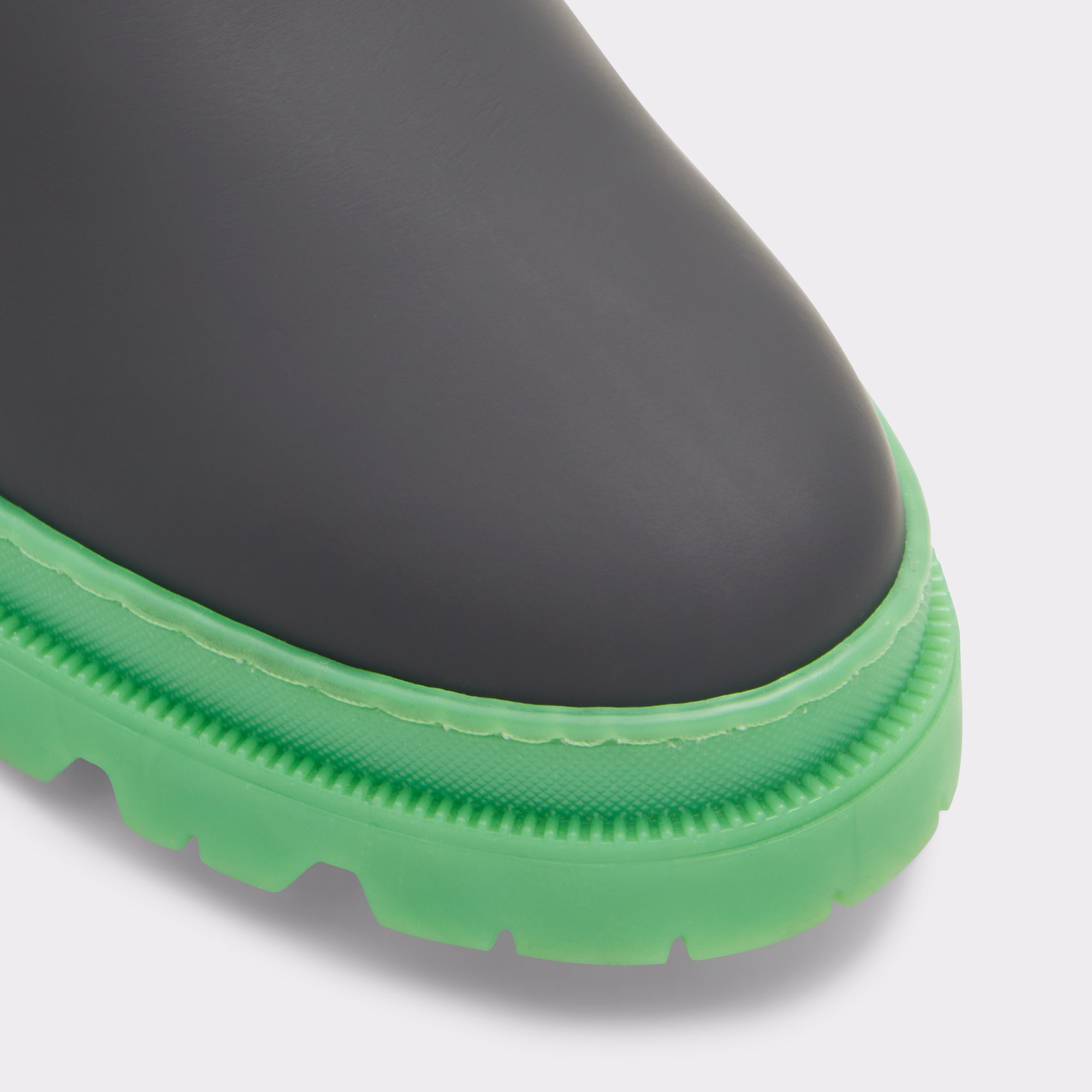 Alencia Black Leather Rubber Men Chelsea boots