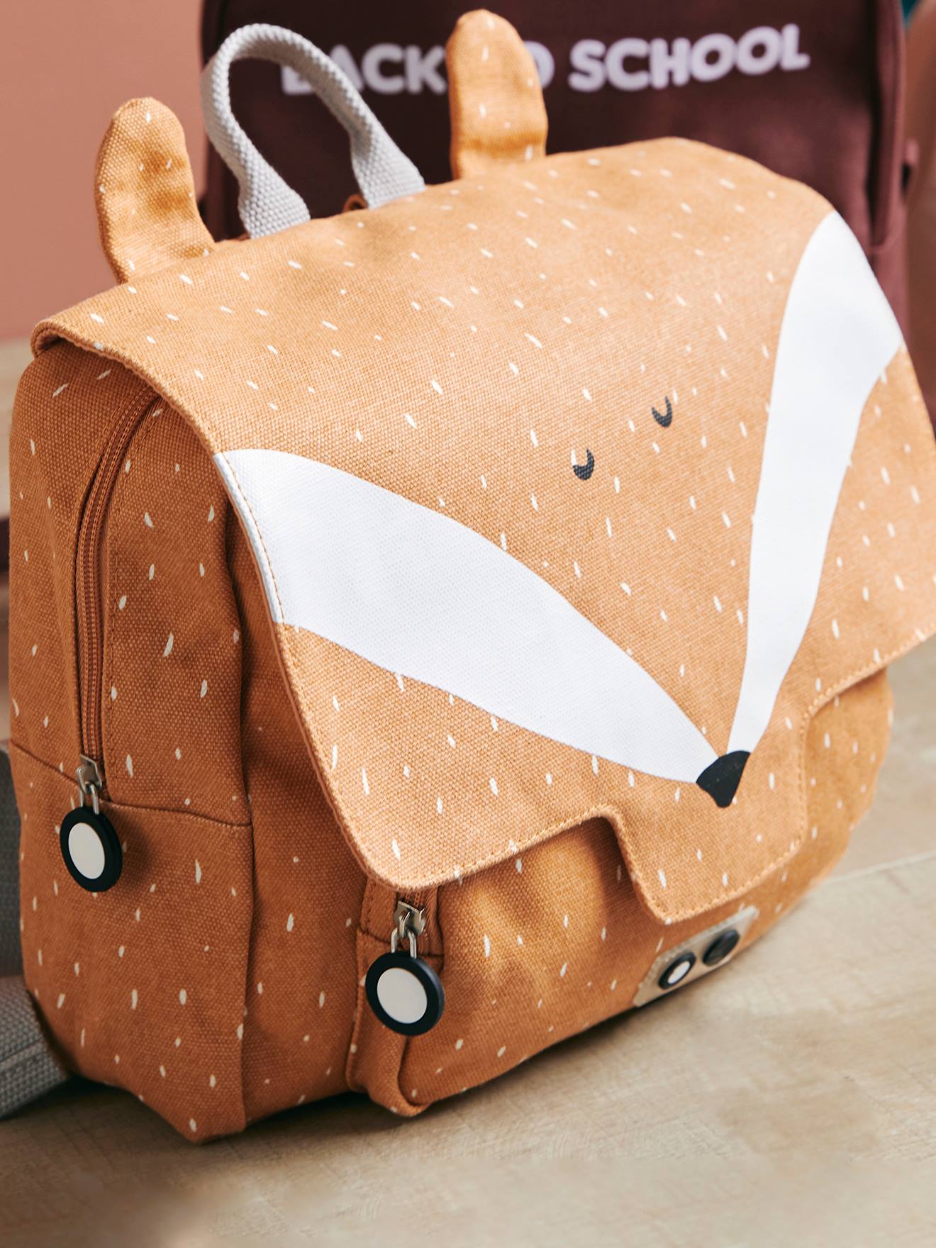 Bolsa tiracolo TRIXIE com estampa animal em amarelo escuro liso com detalhe