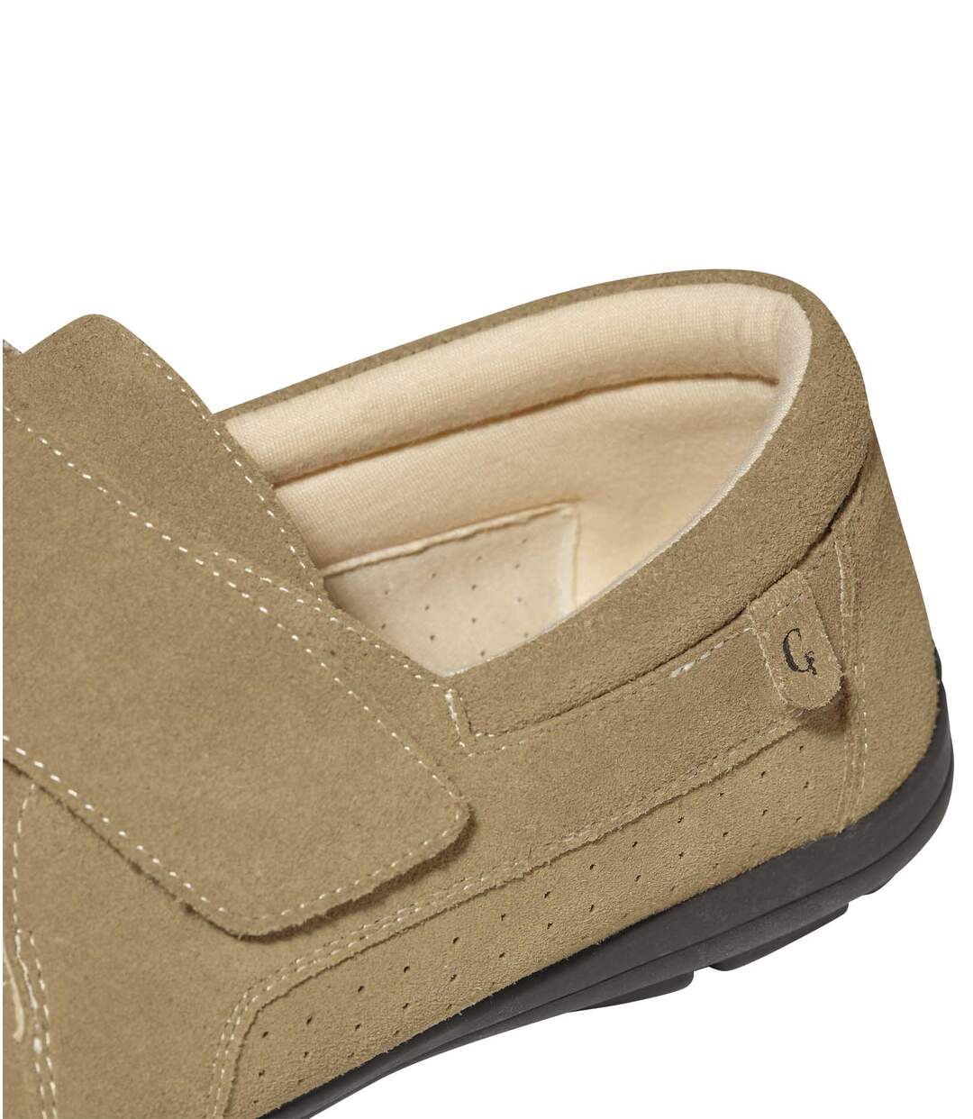 Mocassins Scratchés en Cuir Perforé