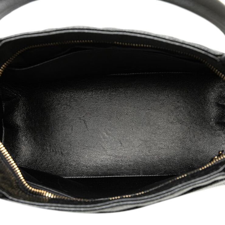 Chanel Vintage Chanel Medaillon Black