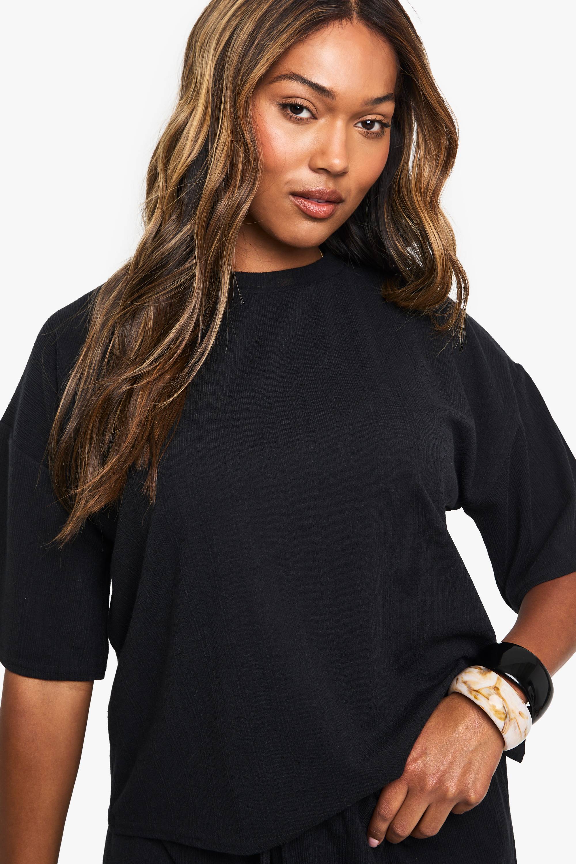 boohoo Ensemble coordonné T-shirt à côtes texturées Plus & short