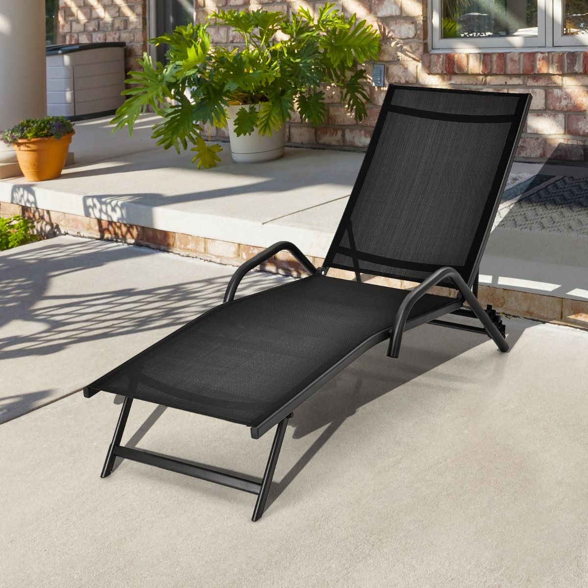 Lot de 2 Bains de Soleil Inclinables d'Extérieur avec Accoudoirs et Dossier Réglable à 5 Positions Charge 160 kg Noir - Lidl-Manfred