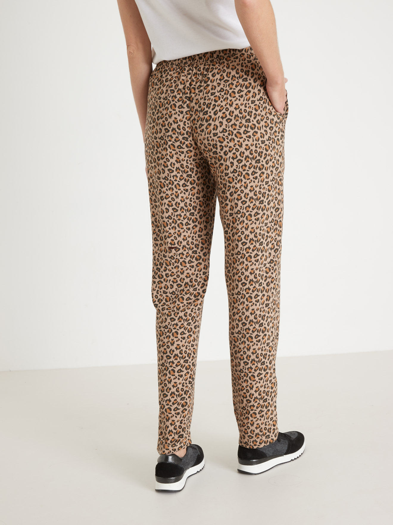 Pantalon entièrement élastiqué