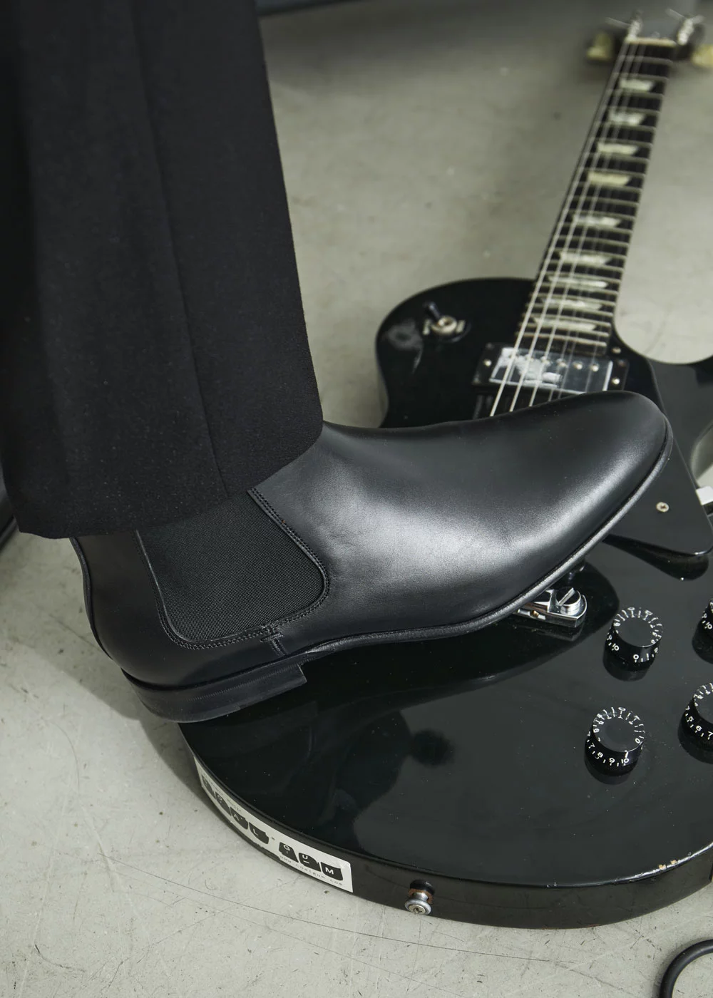 PIO CUIR NOIR