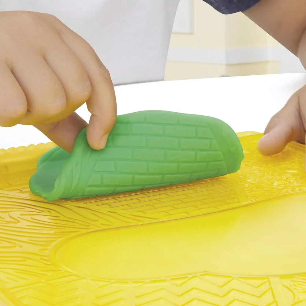 PLAY DOH -SUPER BOITE A ACCESSOIRES