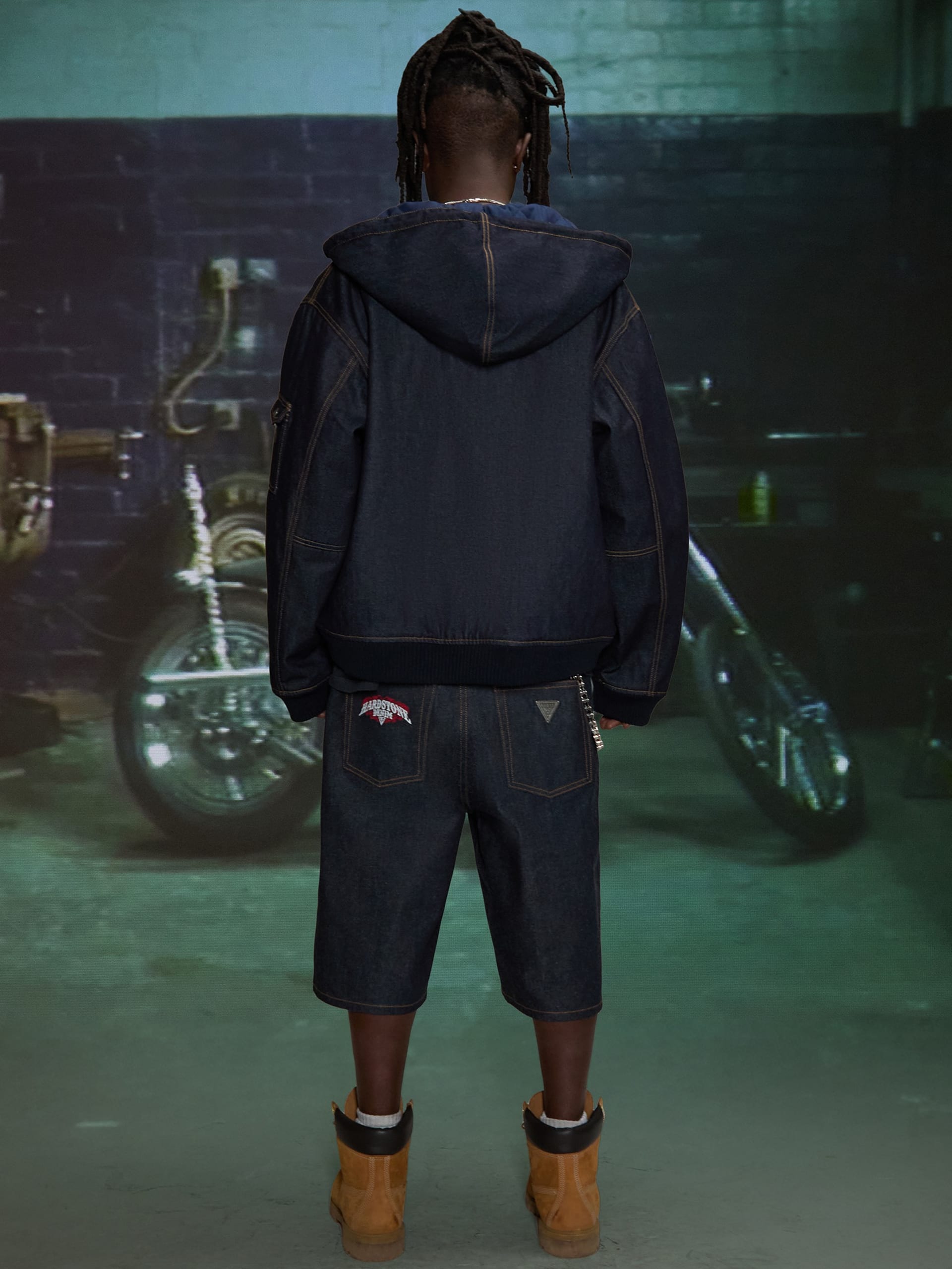 Jaqueta com capuz HARDSTONE em denim cru