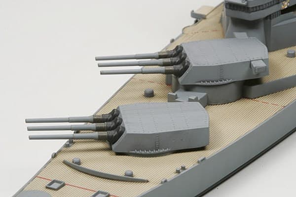 Tamiya 1/700 U.S. slagskip New Jersey