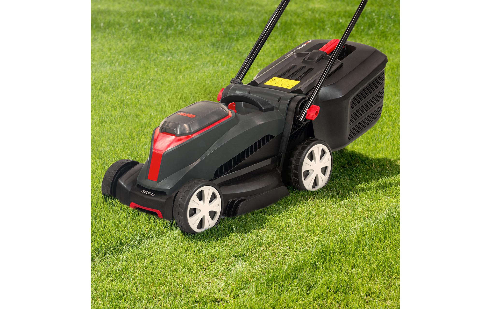 Akku-Rasenmäher 32.1 LI 18 V SET<br>Rasenmäher mit 2 Batterien und Ladegerät