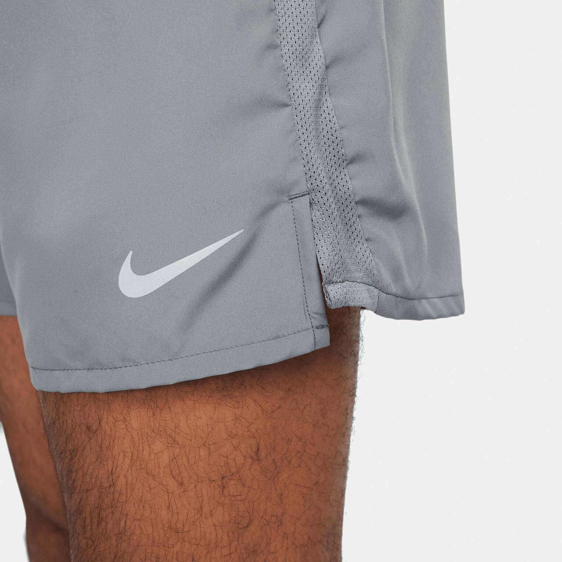 Nike| Herren Sportshorts DRI-FIT CHALLENGER 5''
