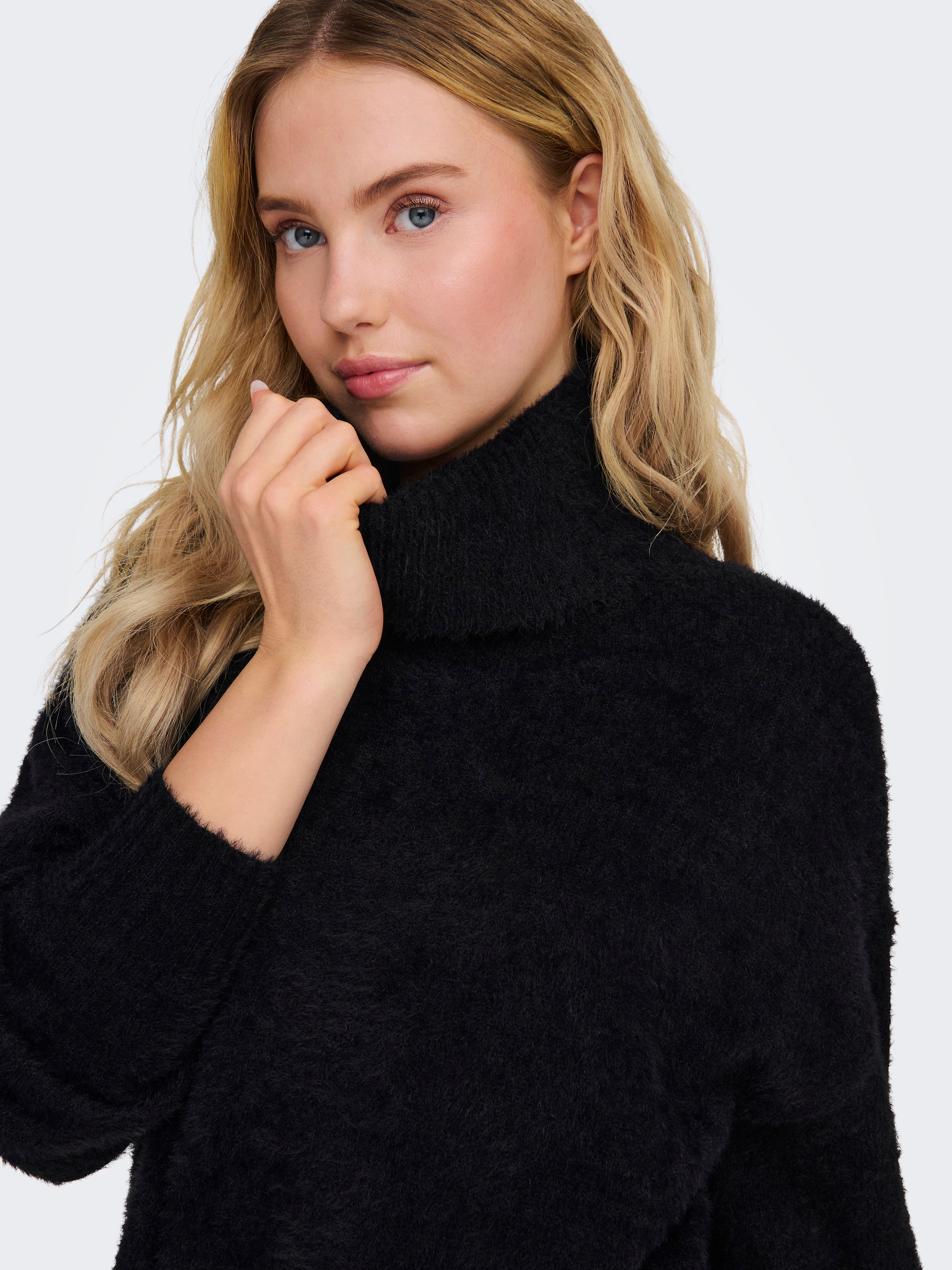 ONLPIUMO Strickpullover Black